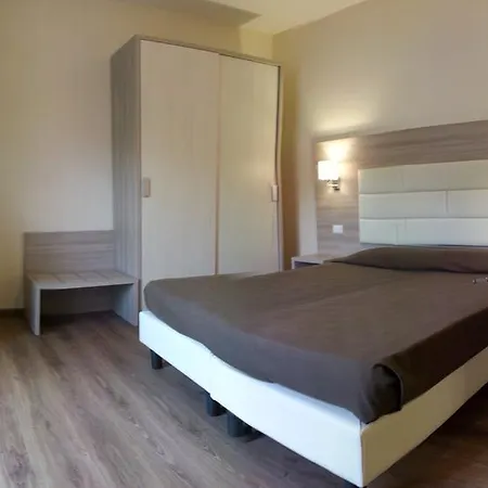 Mercedes Otel